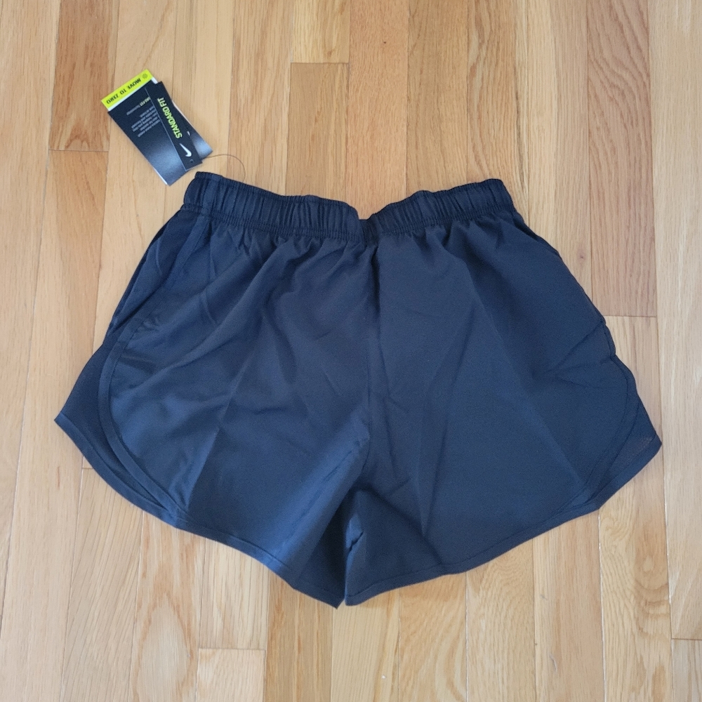 Women's Nike Tempo Running Shorts